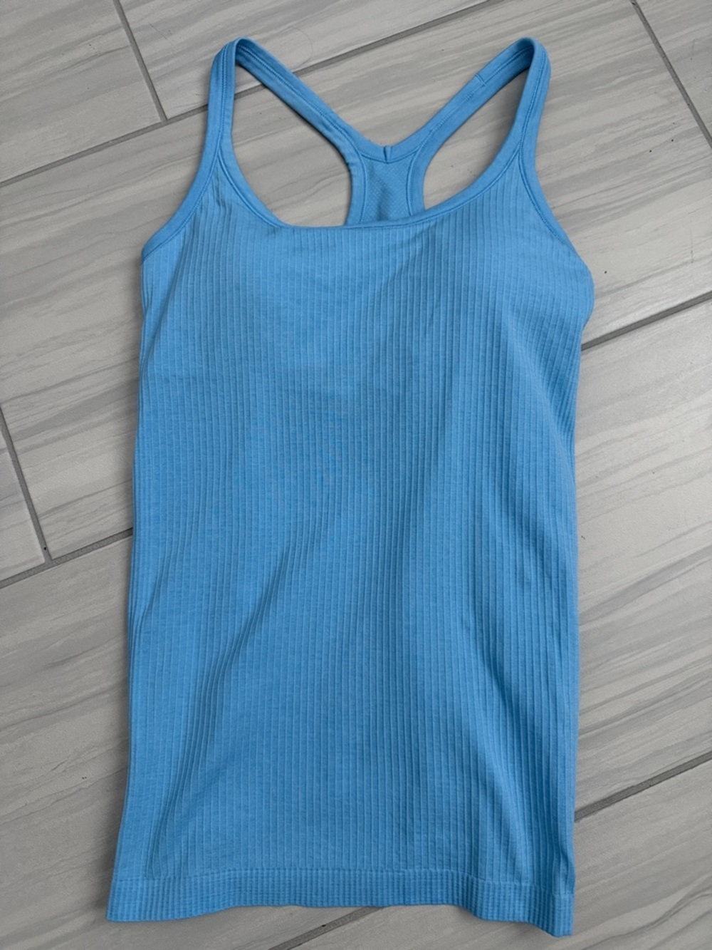 lululemon ebb to street tank top - light support B/C cup - size 8